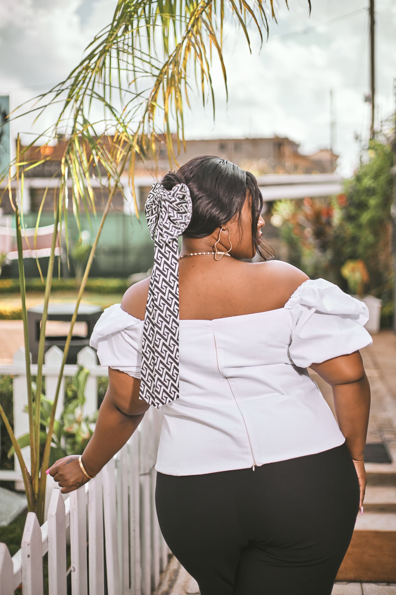 “Coco Puffs" Puff Sleeve Top