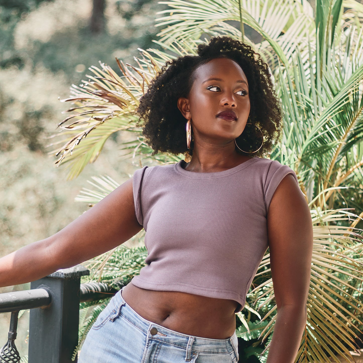 “Basic” Lilac Cap Sleeve Crop Top
