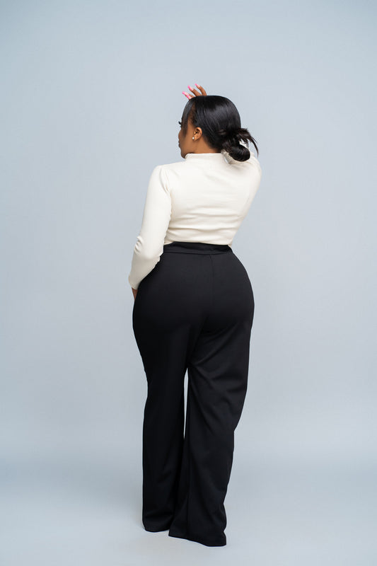 "Cozy Days" Ribbed Crop Top- Light Beige