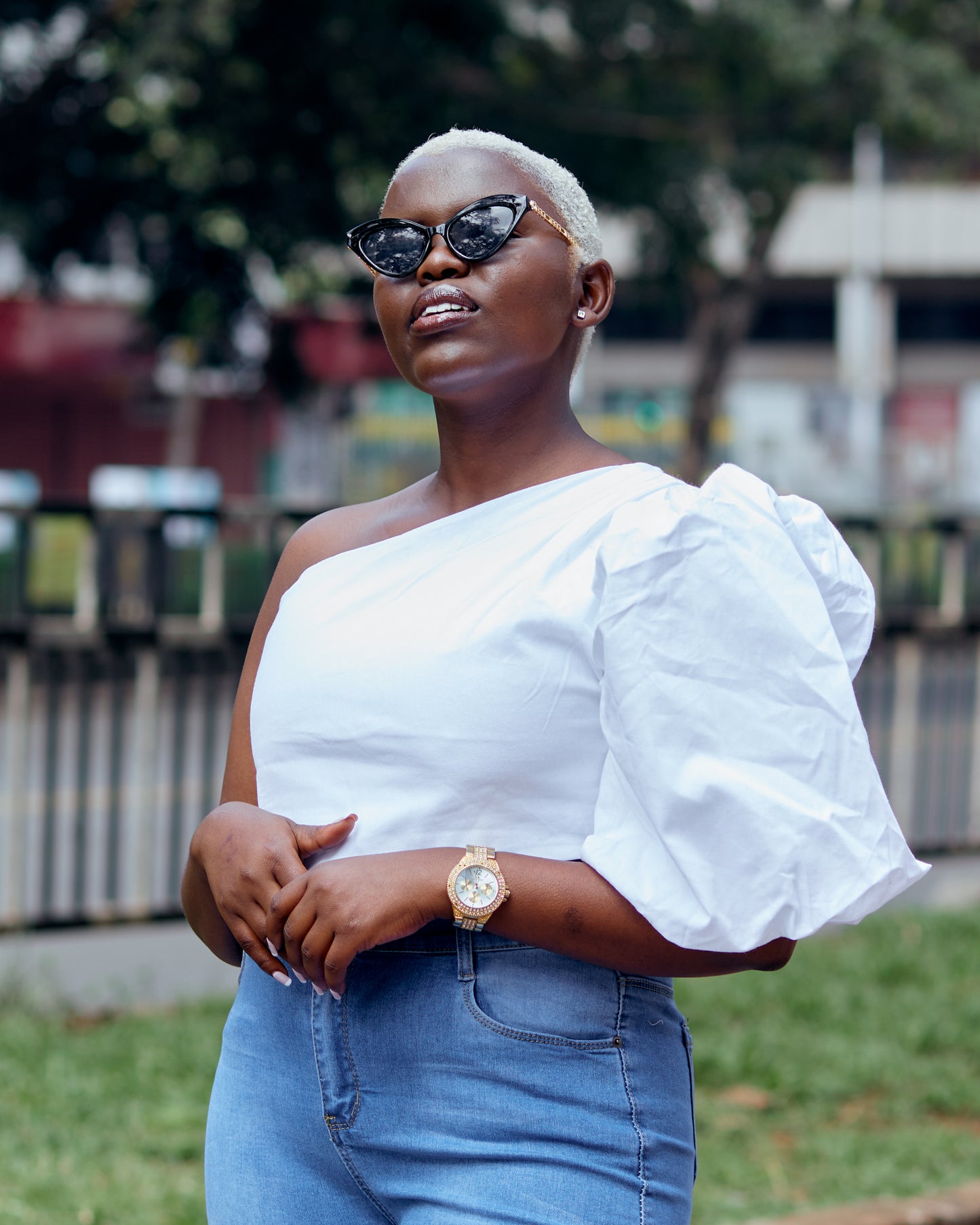 “One Sleeve Wonder” Puff Sleeve Top