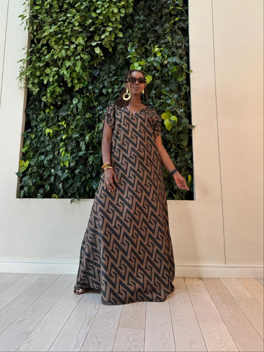 "Vacation ready"Printed Maxi Dress Black & Brown - Big Print
