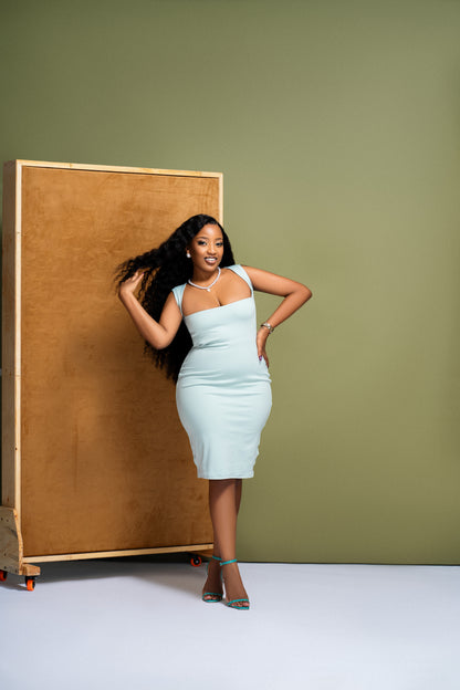 “Made you look" Sleeveless Square Neck Midi Dress